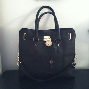 Black Michael Kors Hamilton