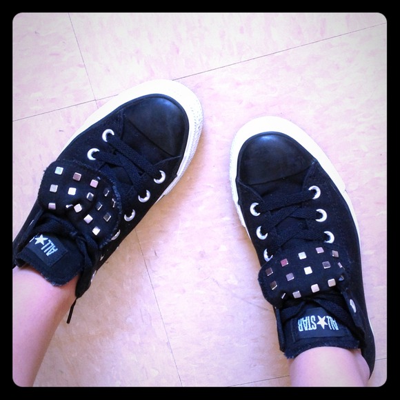 Studded Black Converse RESERVED FOR @brandibaby89