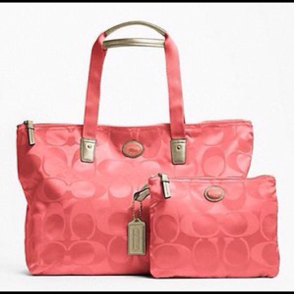 Coach getaway signature packable weekender