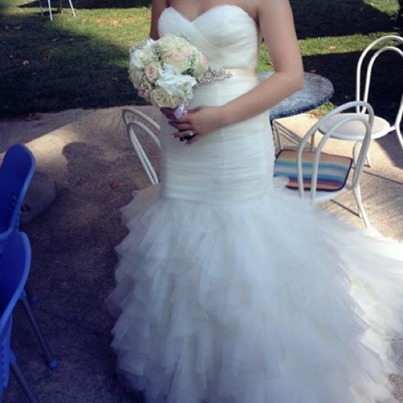 Watters Siera wedding gown!!! - Picture 2 of 3