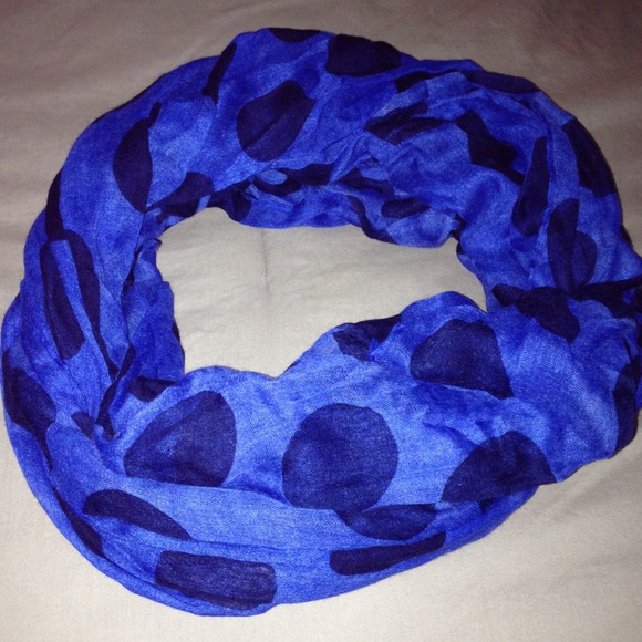 Infinity scarf