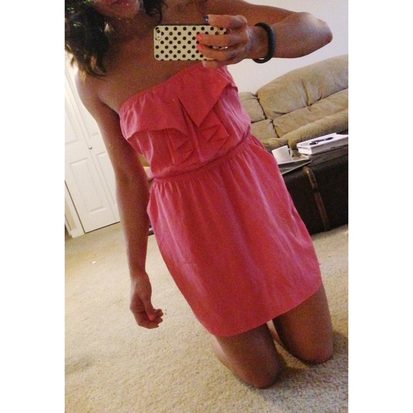 Coral Strapless Summer Dress 🎀🎀