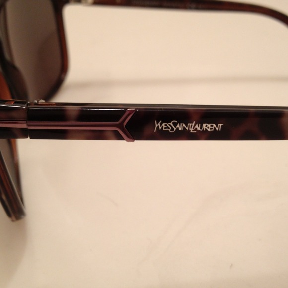 Authentic YSL sunglasses - Picture 2 of 2