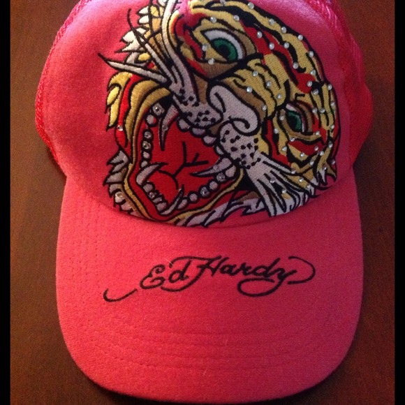 **Inspired** Ed Hardy  cap-  Hot pink Tiger <3