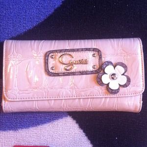 Guess Wallet