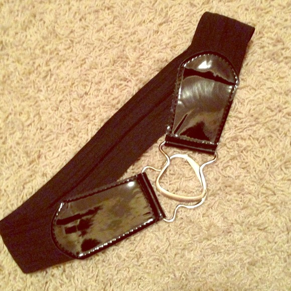 Black waist belt