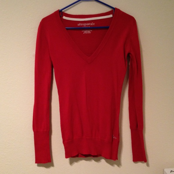 🚫 SOLD Red Sweater🚫