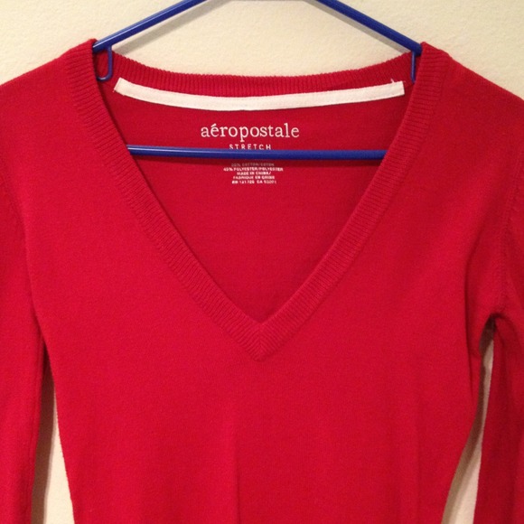 🚫 SOLD Red Sweater🚫 - Picture 2 of 3