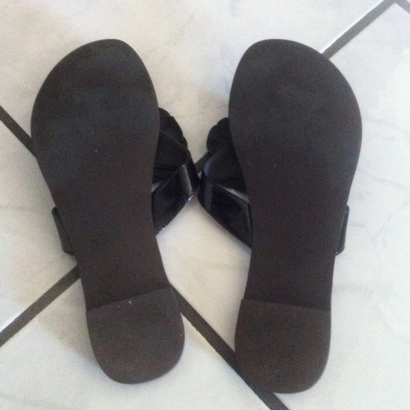 Sandals - Picture 3 of 3