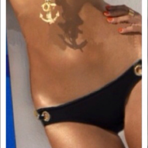 Bikini Set - Picture 2 of 2