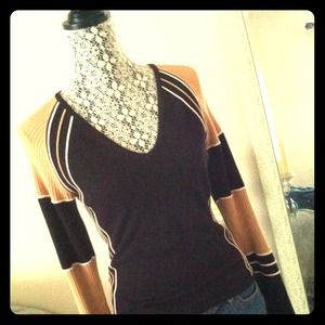 Top in a good colors, brown/mocha, white stripe