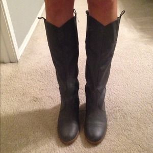 ✂️REDUCED✂️Bluish/gray flat leather boots