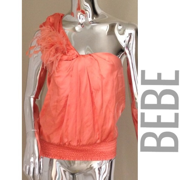 BEBE top