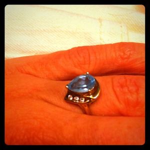 10K GOLD BLUE TOPAZ & DIAMOND  RING