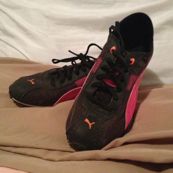 🌟SALE🌟Super comfortable puma sneakers!