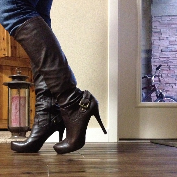 Heeled boots!