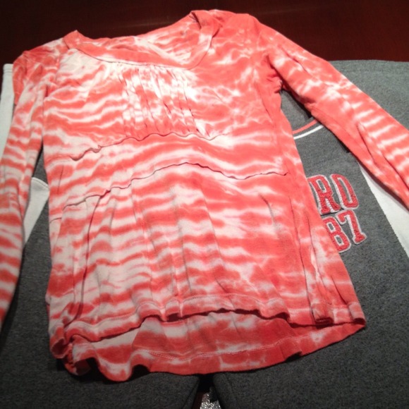 Sold - Picture 3 of 3