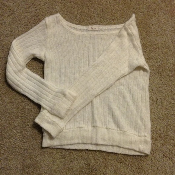 Off white sweater