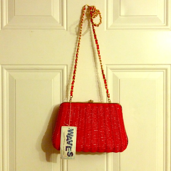 SOLD!!!!!  Vintage handbag with tags!!!