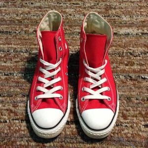 Red converse