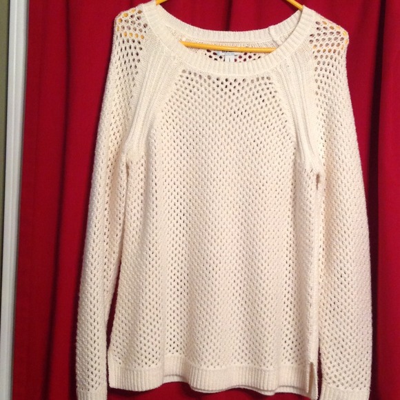 ❤️Gorgeous Cream Old Navy Sweater❤️SALE💥
