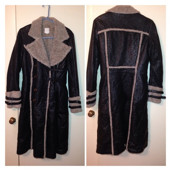 HP 10/7🎉Anna Sui coat