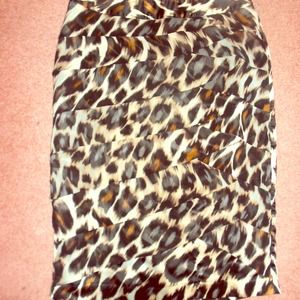 Cheetah print knee length skirt! Cheetah print knee length skirt!