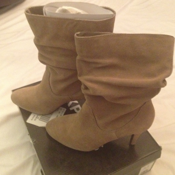 Bundle Express Boots & Steve Madden shoes