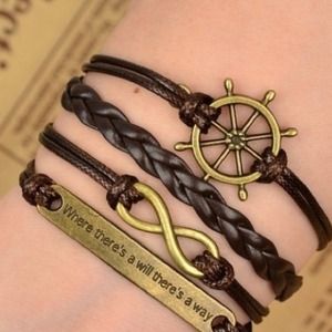 Bracelet with charms and quote