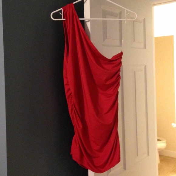 One shoulder top - Picture 1 of 1