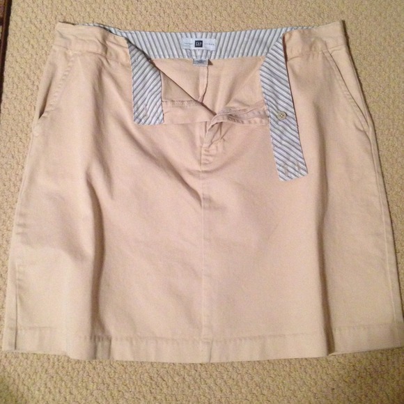 GAP Dresses & Skirts - ✂️ Plus Tan Gap Chino Skirt Size 20