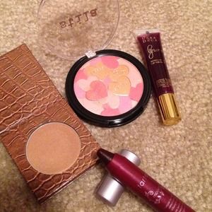 SOLD Stila tarte urban decay makeup sephora bundle