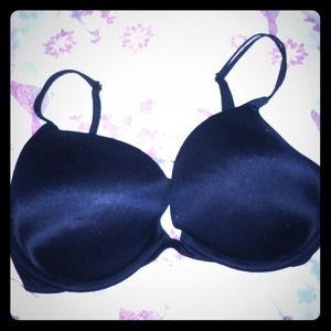 RESERVED!!! Victoria's Secret Bra Bundle ❤️👙👙❤️