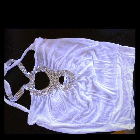 Beautiful Cache sequin halter top 💎
