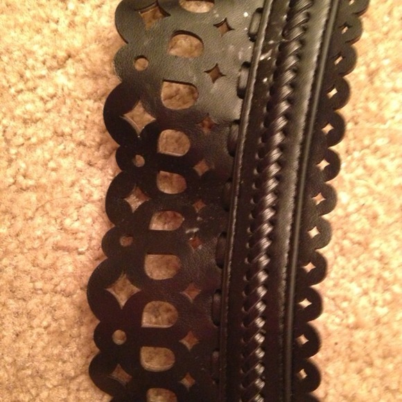 Bcbg belt