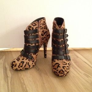 ASH Leopard Ankle Boots