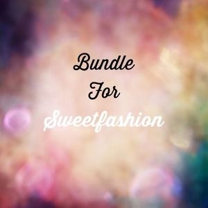 Bundle! Small Coach bag and chain bracelet