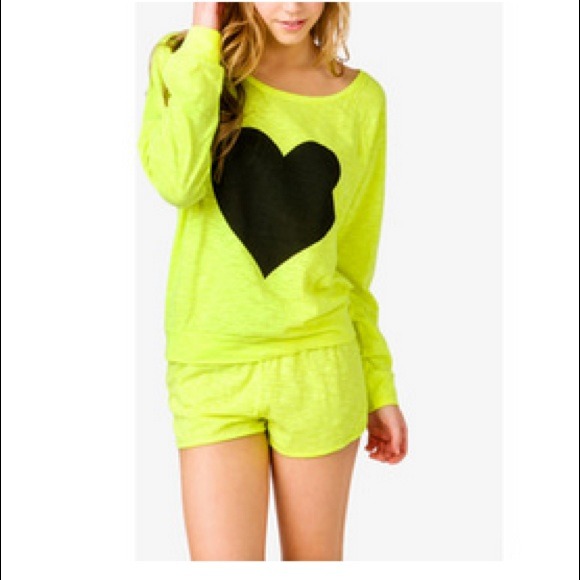 🌙Forever 21 Knit Neon Heart Sleep Set🌙