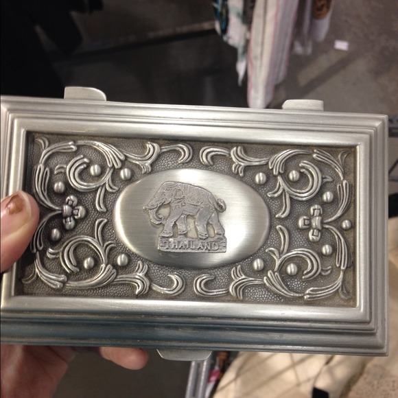 Vintage jewelry box.