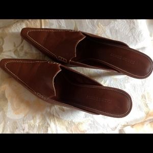 REDUCED! Karen Scott Leather Pumps