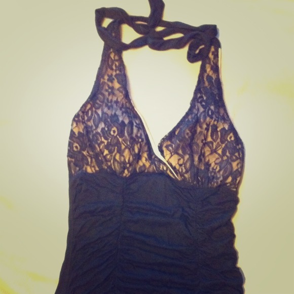 BUNDLE! Black halter top/yellow shirt