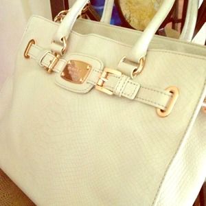 Hamilton. Very gently used. Authentic