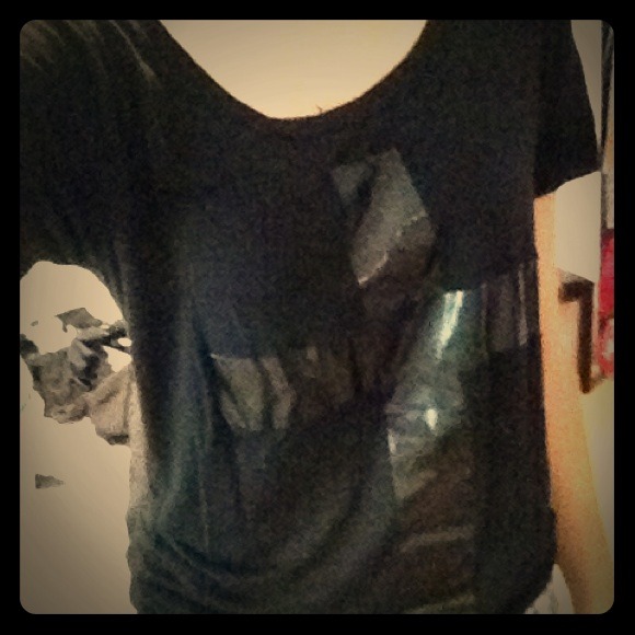 Forever 21 cross top