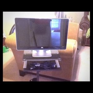 22 inch Computer Monitor And Stand!