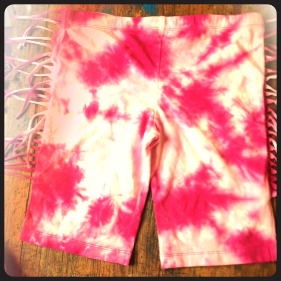 💗Tie die fringe biker shorts💗