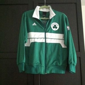 🍀Boston Celtics Zip Up🍀