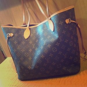 Louis Vuitton Neverfull MM