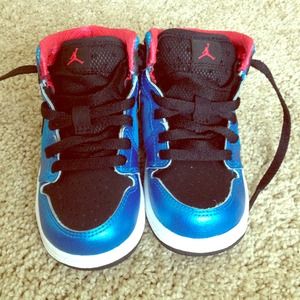 Metallic blue jordans size 6c