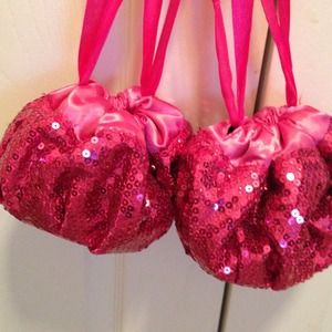 2 sequin cinch closer bags