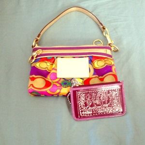 Large Coach Wristlet & Wallet